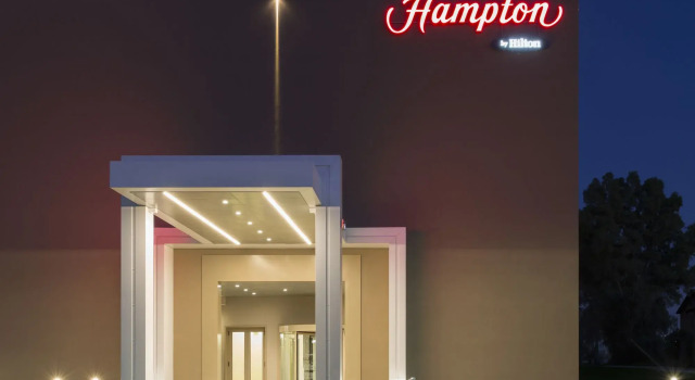 Hampton by Hilton Rome East