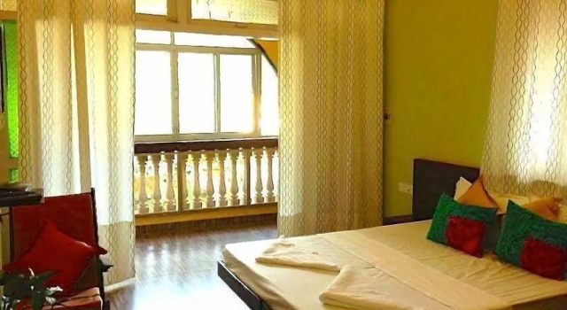 Номер Deluxe с балконом Hotel Bonanza