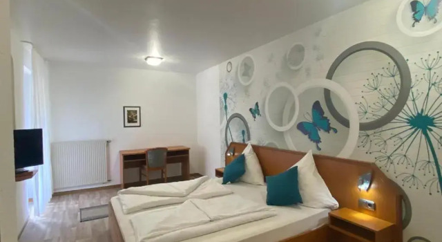 Двухместный номер Standard с балконом Hotel Krone Riesling