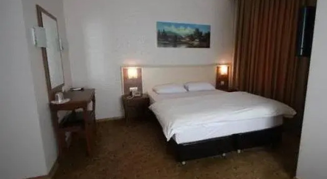 Antana Hotel