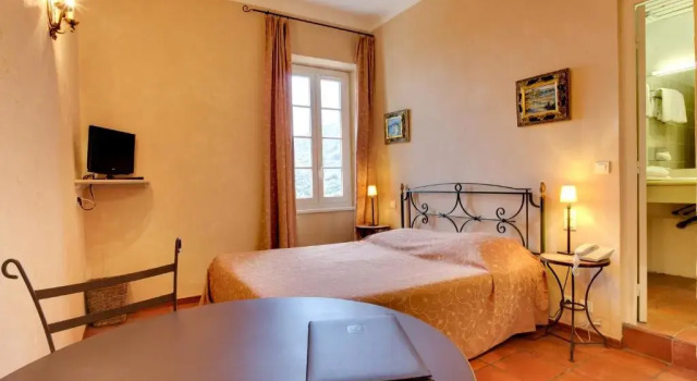 Двухместный номер Comfort Hôtel Restaurant la Corniche