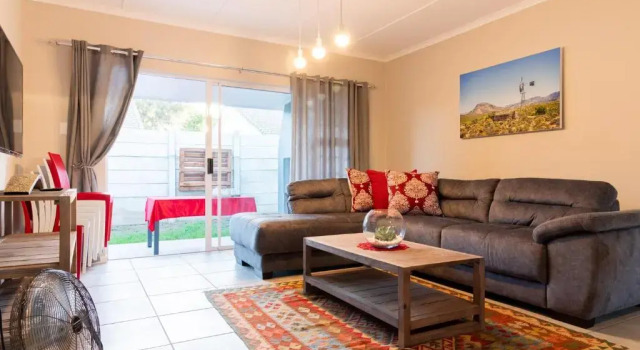 Апартаменты Memories Self-Catering at 5 on Smith