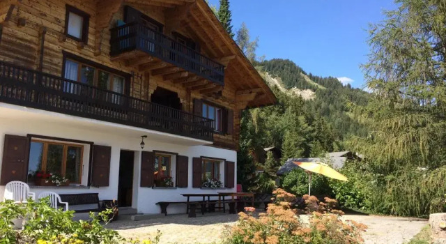 Шале Outstanding chalet for groups, south facing, breathtaking views - all year round