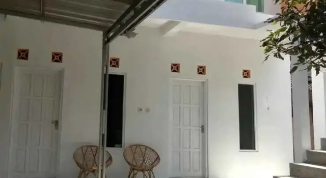 Omahkost Putih Medina 37, Rezerwuj Hotel Sleman Yogyakarta Province