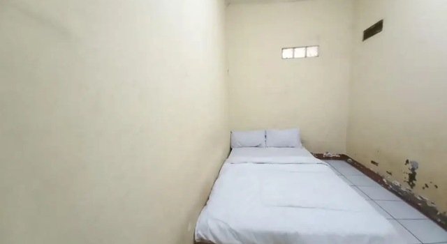 Camera Standard OYO 93847 Blio Guest House Syariah