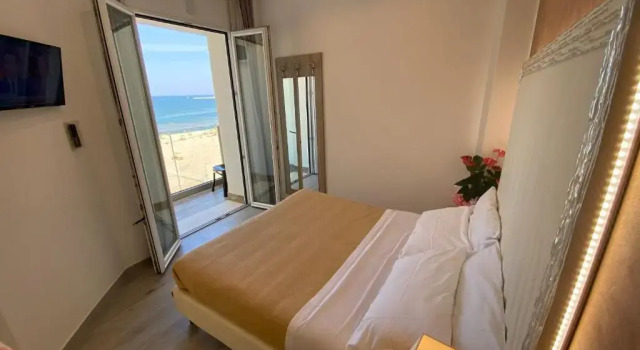 Двухместный полулюкс Hotel Caesar Paladium