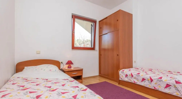 Awesome Apartment in Jadrtovac With 2 Bedrooms and Wifi, Забронировать Апартаменты/квартира Ястретовац Шибеник