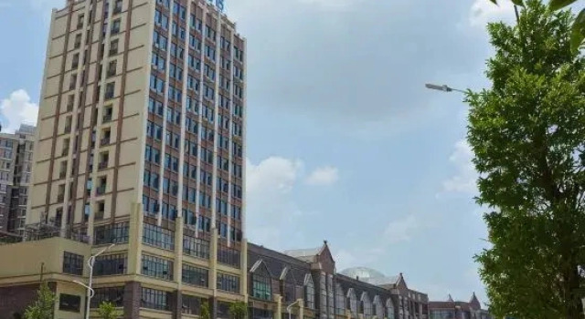 7Days Inn Hotel (Qingzhen Vocational Education City Time Guizhou), Rezerwuj Hotel Guiyang Guizhou