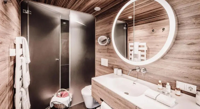 Двухместный номер Standard с видом на горы Hotel Goldener Berg