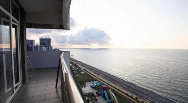 The SPOT apartments - Orbi Residence, Book Apartment Batumi 