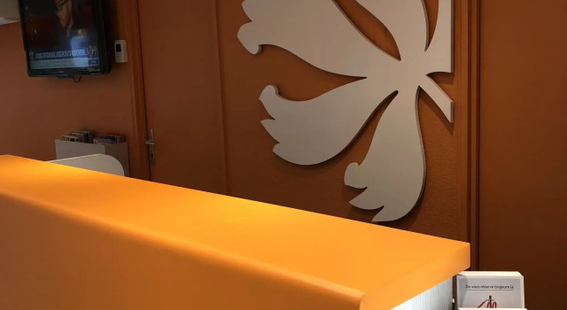 Premiere Classe Perpignan Sud, Rezerwuj Hotel Hotele w Pyrénées-Orientales z parkingiem, Parking