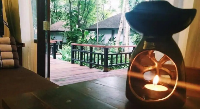 Бунгало Superior с балконом Mooban Talay Resort
