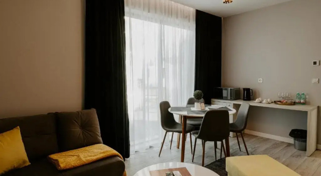 Четырёхместный номер Deluxe Apartamenty i Pokoje InforesPark