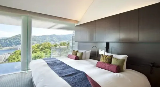 Atami Kaihourou Hotel, Boek Hotel Hotels in Tokai met parkeren, Parkeren