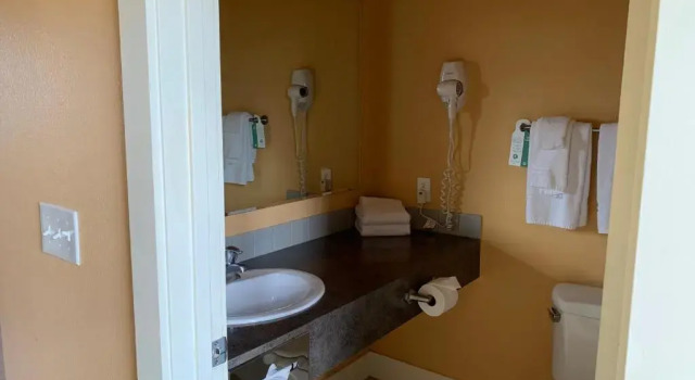 Четырёхместный номер Standard Teton Valley Motel