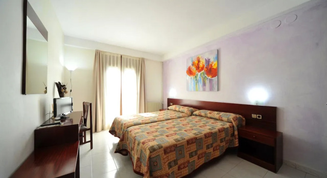 Номер Standard с балконом Hotel Vall d´Aneu