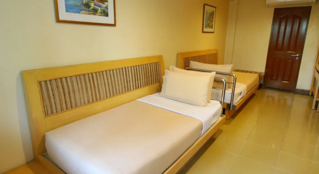 Номер Superior Trace Suites by SMS Hospitality