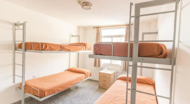 Четырёхместный номер Standard Albergue Inturjoven Granada