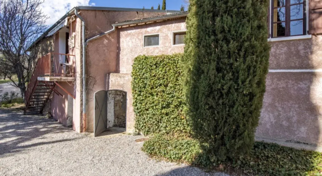 LAmandier (ORN310), Prenota Hotel Oraison 