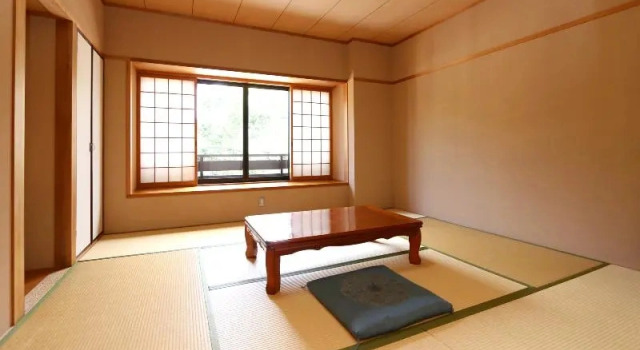 Ryori Ryokan Otoriien, Buchen Sie Hotel Naruto Tokushima