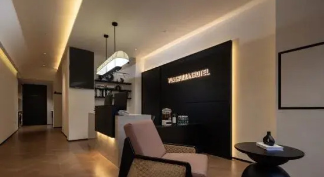 Yunshuijian  HOTEL, Rezerwuj Hotel Lingshui Hainan