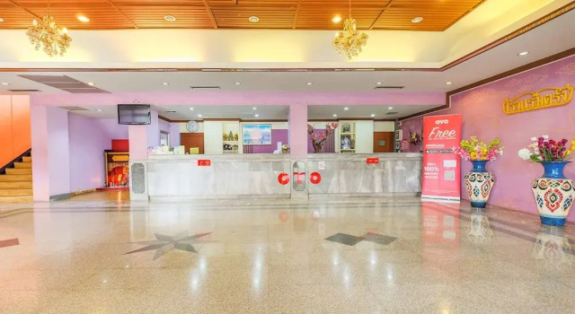 Trang Hotel, Забронировать Отель Отели Южного Таиланда с парковкой, Парковка