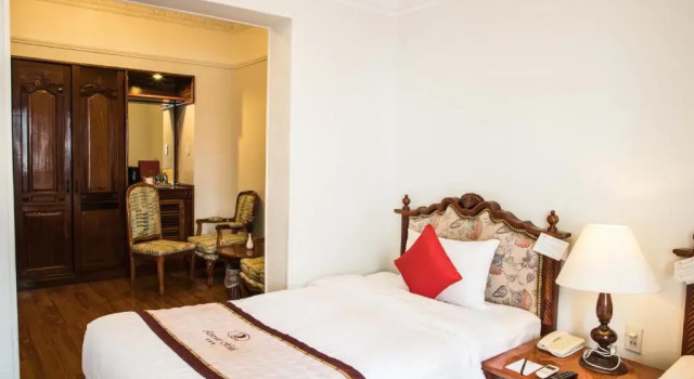 Двухместный номер Deluxe Riverside Hotel Saigon