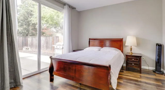 Quiet & Convenient! Santa Rosa Family Home w/ Yard, 예약 호텔 샌타로자 Wine Country - Northern California