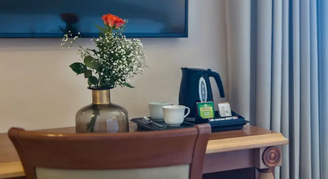 Четырёхместный номер Superior Renaissance Naples Hotel Mediterraneo