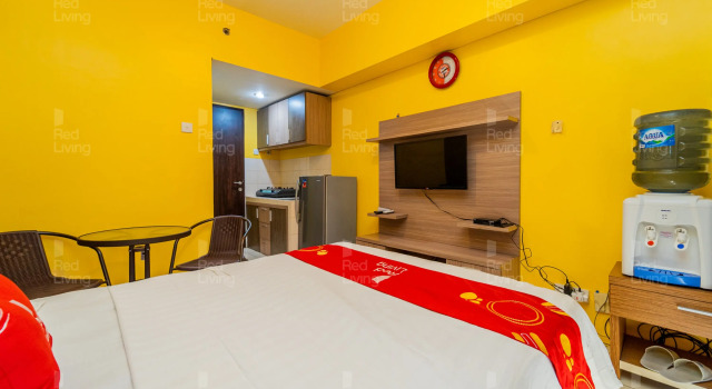 RedLiving Apartemen Serpong Green View - Nawawih Room Tower B, Rezervasyon Daire Serpong Java