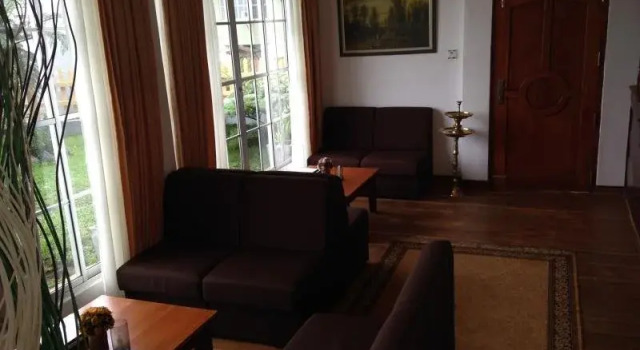 Misty Hills Boutique Cottage