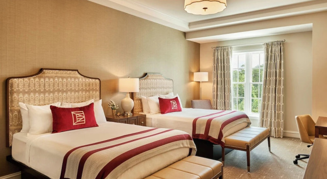 Двухместный номер Deluxe с балконом The Inn at Elon