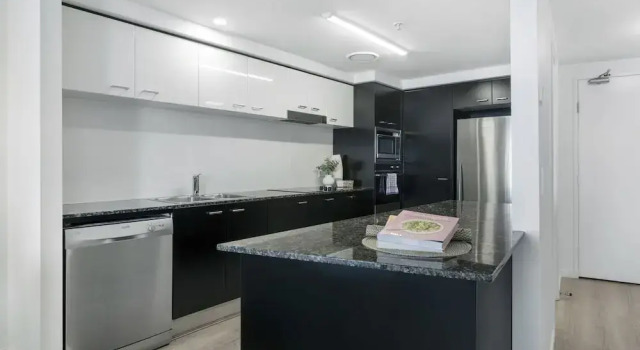 Номер Standard с 3 комнатами с балконом и с видом на океан Holiday Holiday Chevron Renaissance Apartments