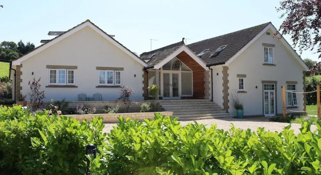 Коттедж Leafield House @ Nables Farm