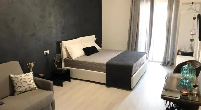 B&B Le Stanze Al Centro, Book Bed and Breakfast Hotels in Sicily with Parking, Parking