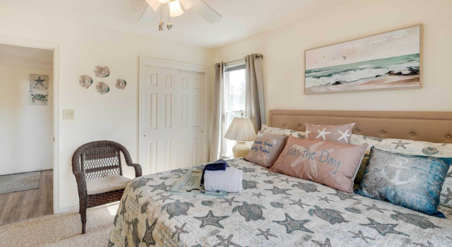 Коттедж Hot Tub & Fire Pit: Outer Banks Family Getaway!