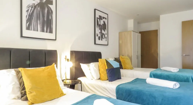 Park Central Two Bedroom & Parking, Забронировать Отель Отели Бирмингема 4 звезды, рядом с Океанариум «Национальный центр морской жизни», 4*