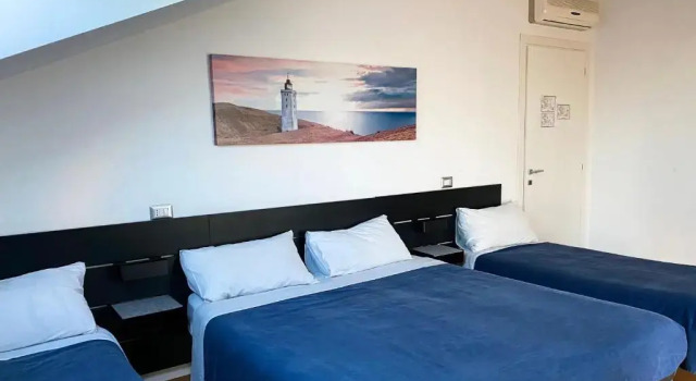Четырёхместный номер Comfort B&B Villa Milano by Rhospitality it