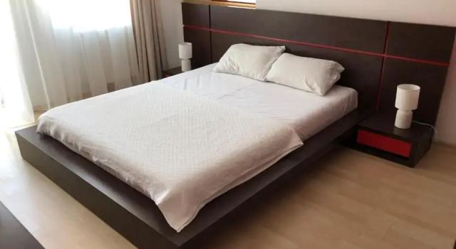 Piano Bar Holidays Apartments, Varaa Huoneisto Hotellit Mamaia-Sat pysäköinnillä, Pysäköinti