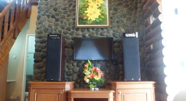 Villa Kota Bunga Camelia