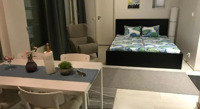 Sunshine Apartment, Rezervați Apartament Turku Southern Finland, aproape de Åbo Akademi
