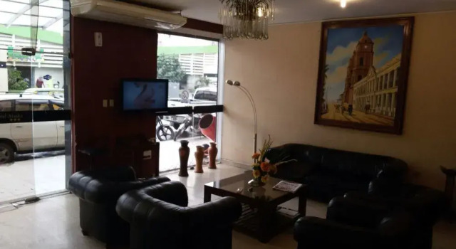 Hotel Alaska, Book Hotel Hotels in Santa Cruz Region with Parking, Parking
