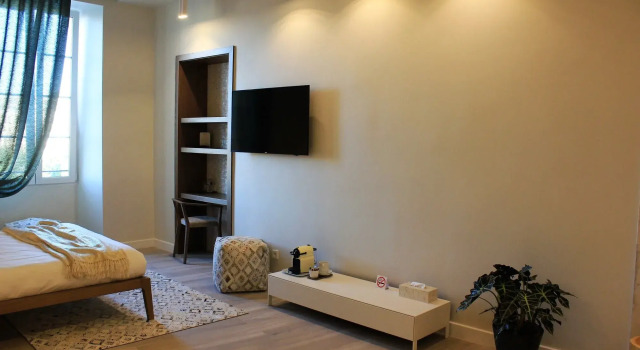 Les Suites Massena, Забронировать Отель Отели Ниццы с завтраком, рядом с Набережная Соединенных Штатов, Завтраки