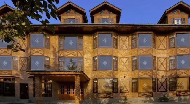 Four Season Resort, Забронировать Курортный отель Сринагар Jammu & Kashmir Ski