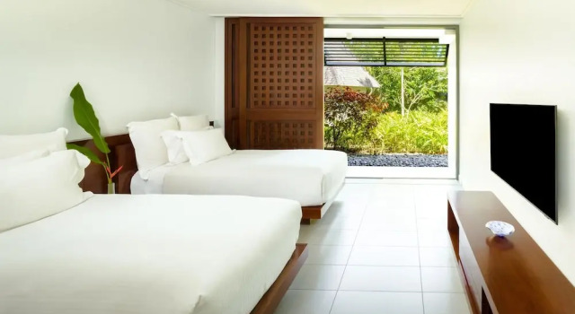 Люкс Plunge Pool Club с 2 комнатами InterContinental Fiji Golf Resort & Spa by IHG