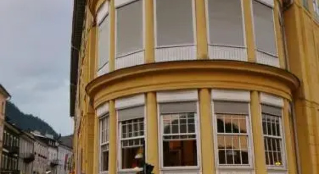 Gemütliche 4 Zimmer Whg in der Residenz Elisabeth, Prenota Appartamento Bad Ischl Alta Austria