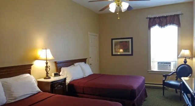Четырёхместный номер Standard The Inn at Jim Thorpe