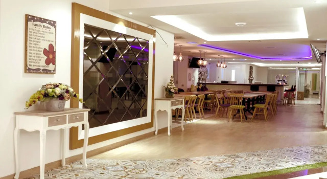 Heef Hotel Pasar Baru