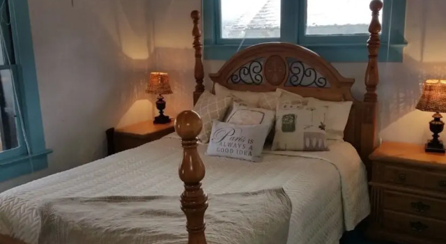 Historic House Walk Downtown, Book Hotel Klamath Falls Oregon