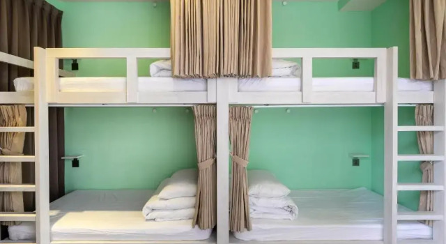 Кровать в общем номере (мужской номер) Taichung Box Design Hotels